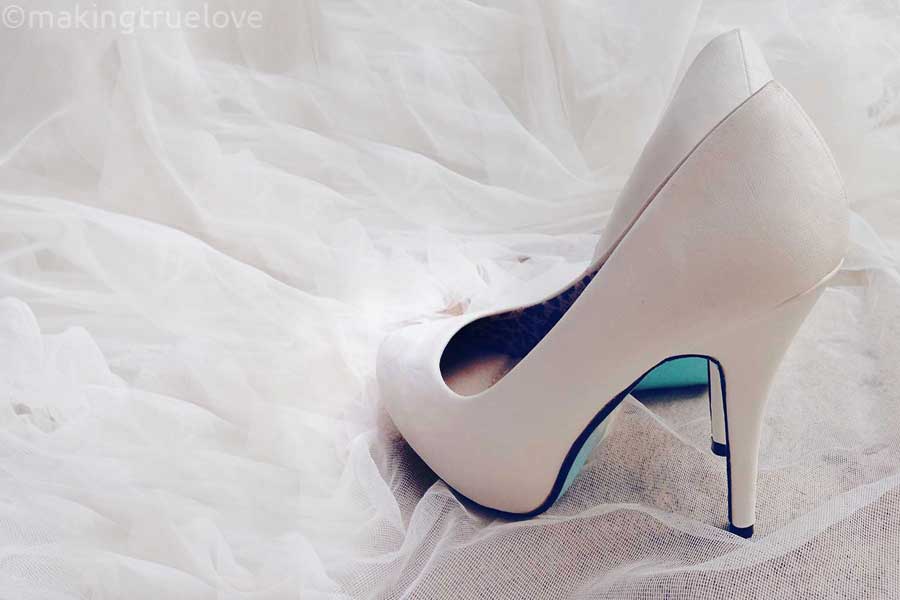 heels, sexy, peekaboo, blue, tiffany blue, diy, louboutin, something blue.